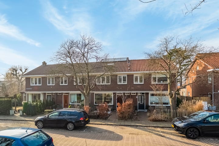 Tussenwoning Prins Bernhardstraat 56 in Barendrecht