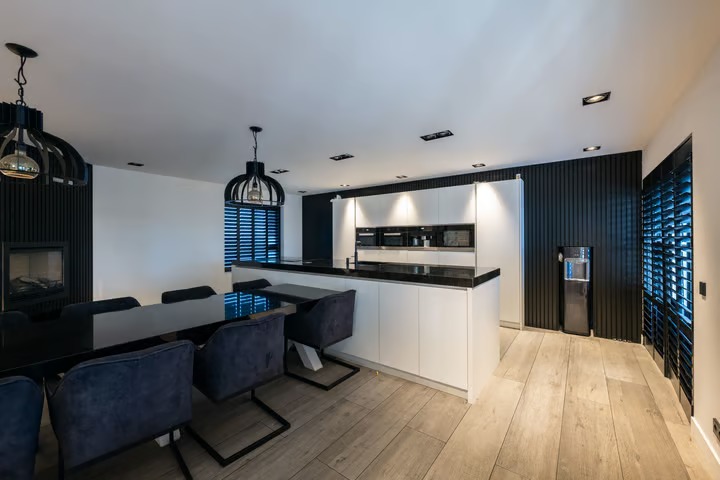 Vrijstaande woning (bedrijfs- of dienstwoning) St. Victorstraat 49 in Waddinxveen