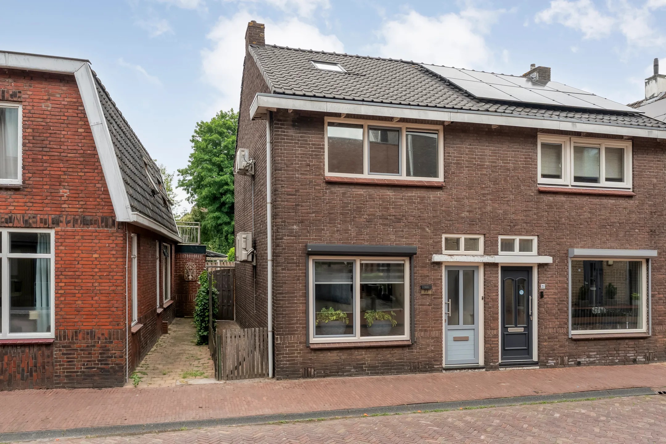 2-onder-1-kapwoning Spoorhavenstraat 22 in Coevorden