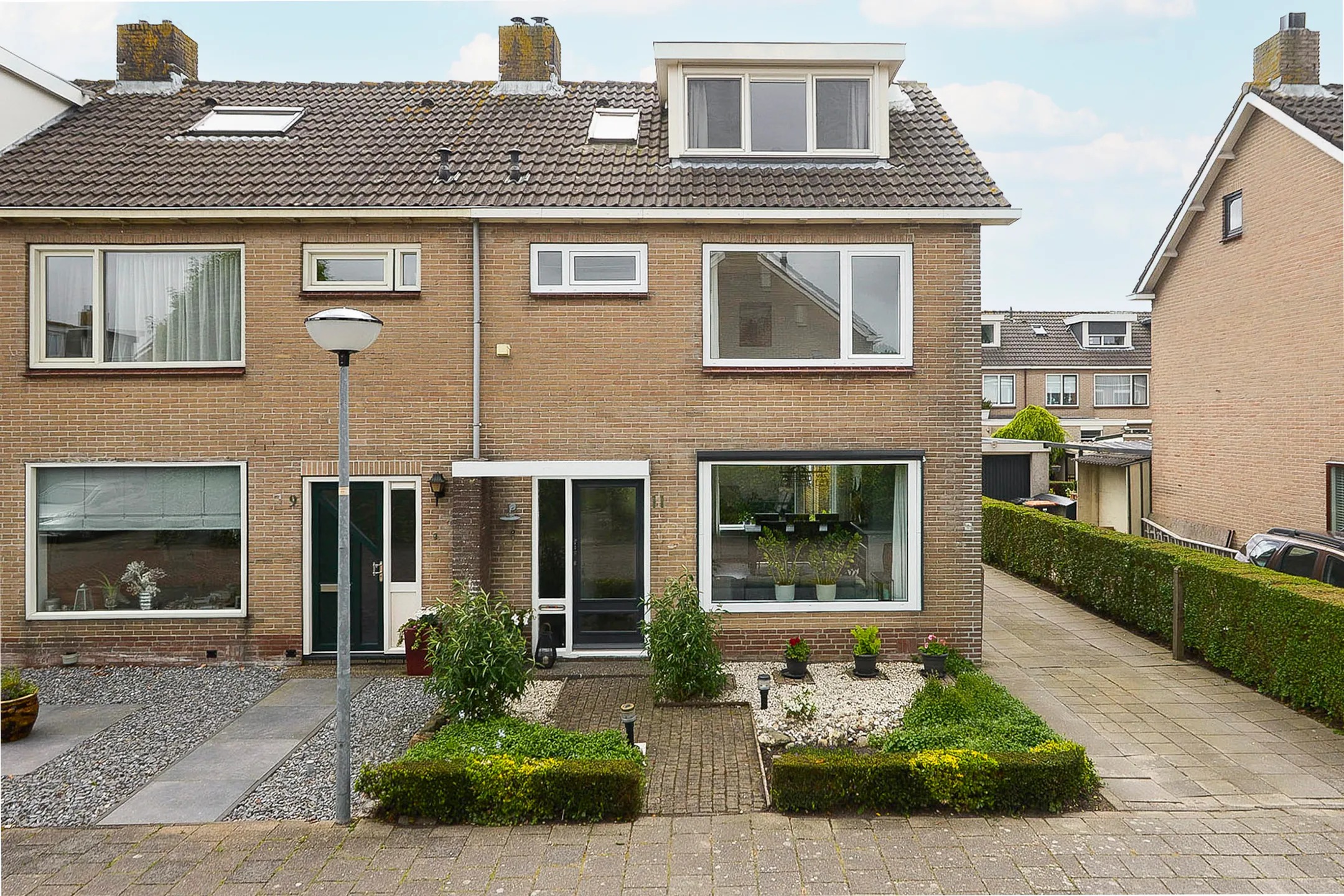Hoekwoning Tulpenhof 11 in De Goorn