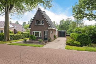 Eengezinswoning, vrijstaande woning Lonerstraat 102 in Assen