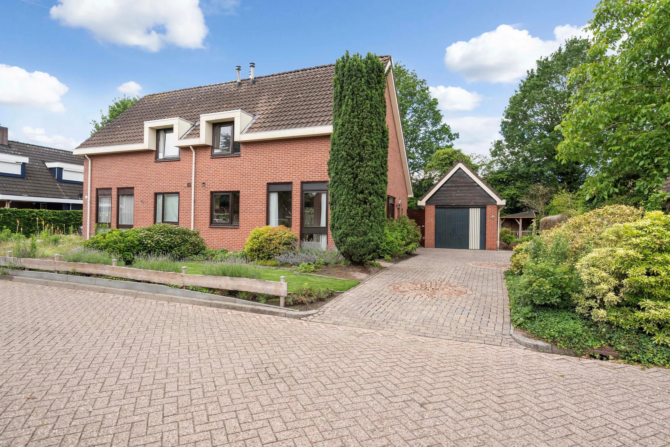 2-onder-1-kapwoning Sportlaan 8 in Hoogersmilde