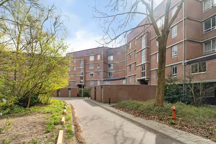 Portiekflat (appartement) Leusdenhof 153 Amsterdam