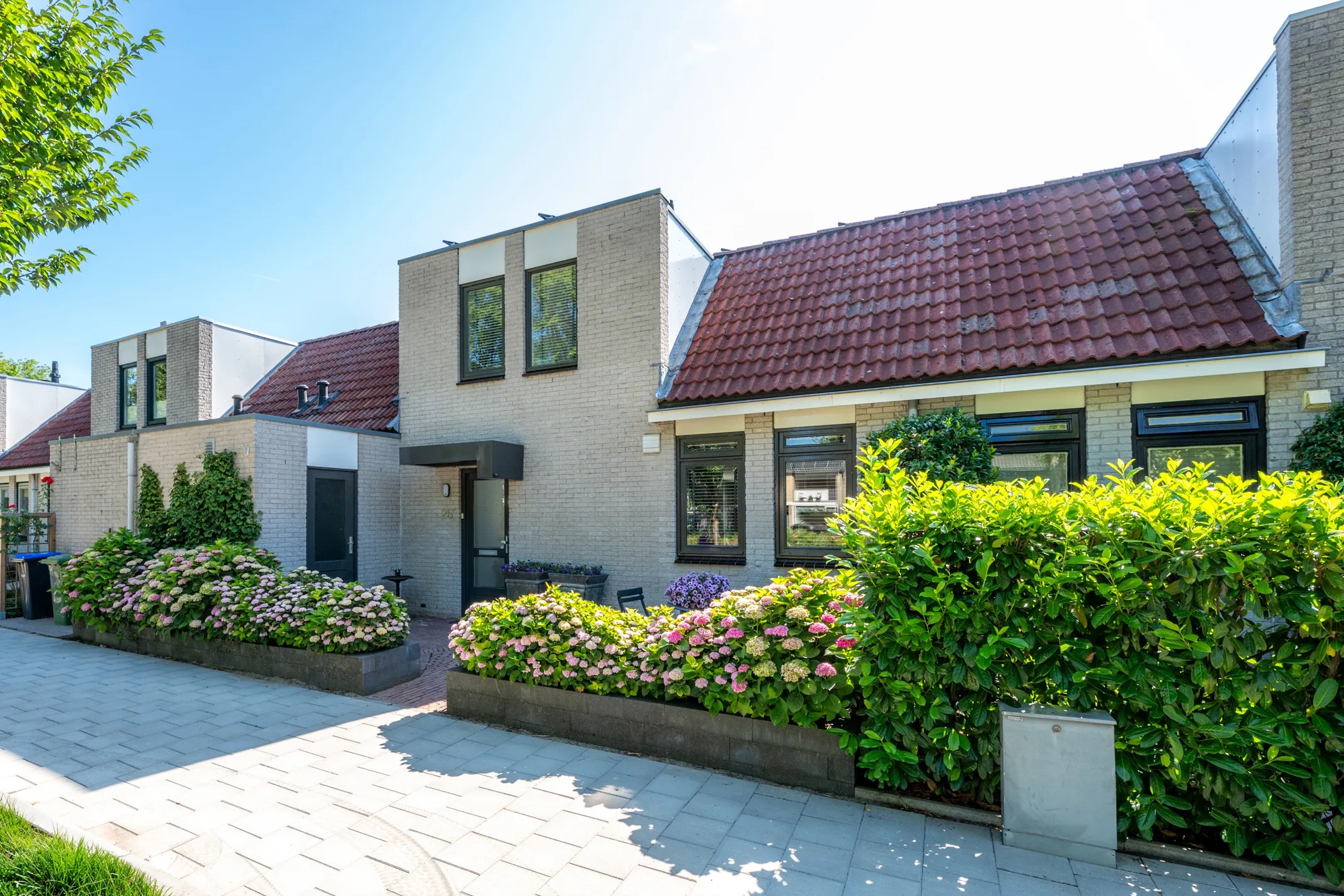 Tussenwoning (patiowoning) Prof. Dr. Claylaan 26 in Nieuwegein