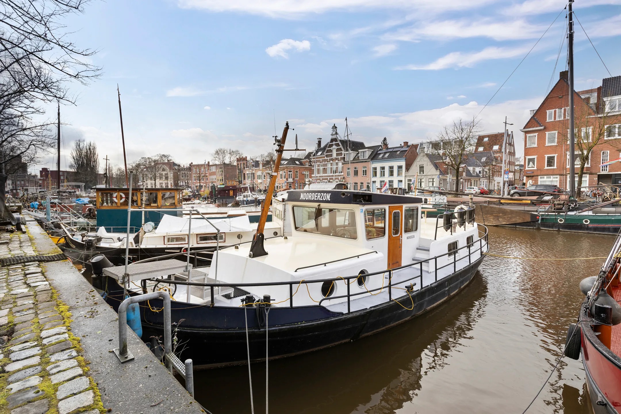 Vrijstaande woning (waterwoning) Noorderhaven 1046 Groningen