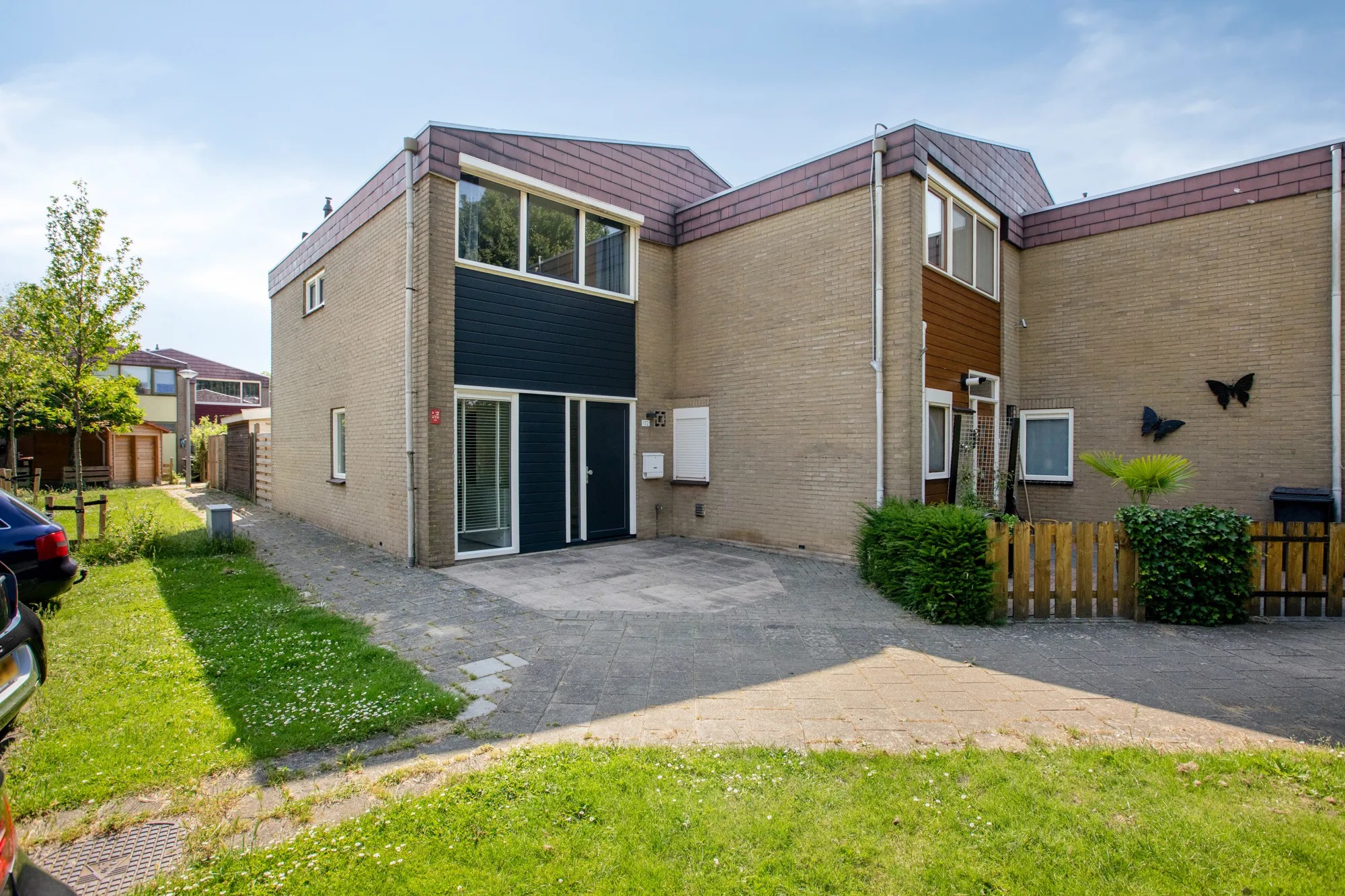 Hoekwoning Wilgenlaan 132 in Duiven