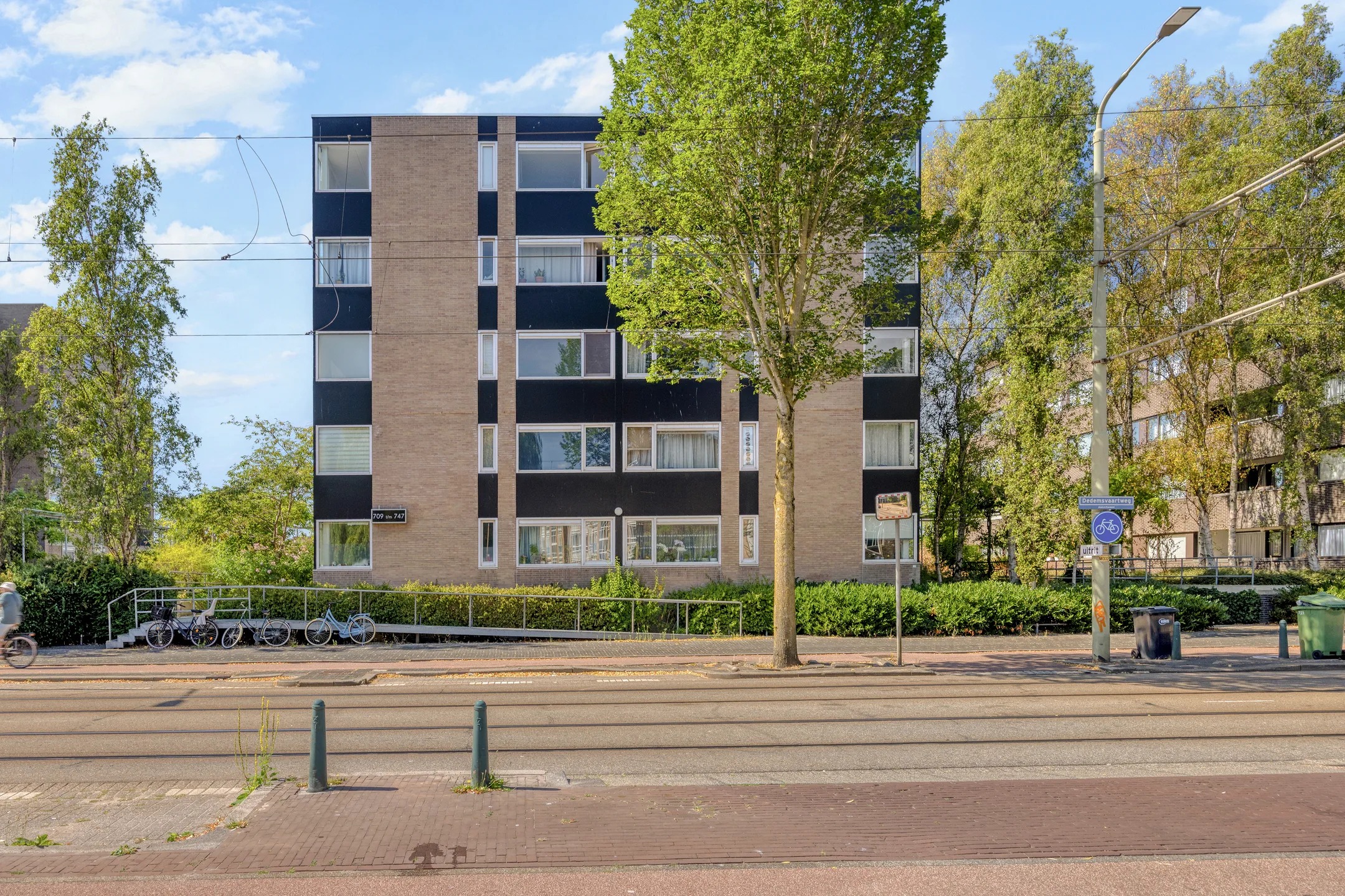 Benedenwoning Dedemsvaartweg 715 in Den Haag