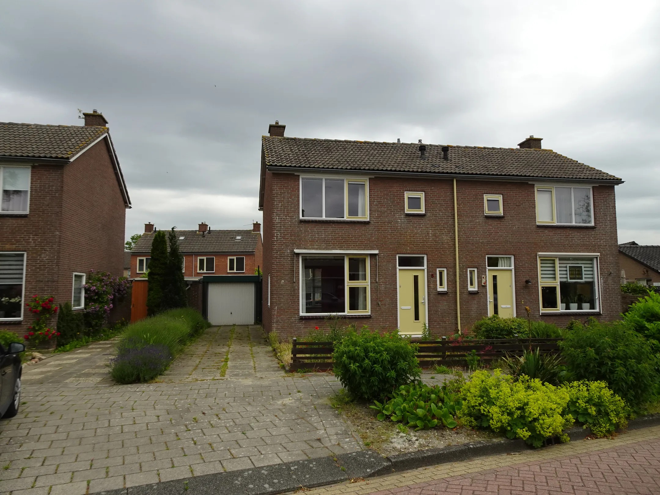 2-onder-1-kapwoning Plantsoenstraat 5 in Kolhorn