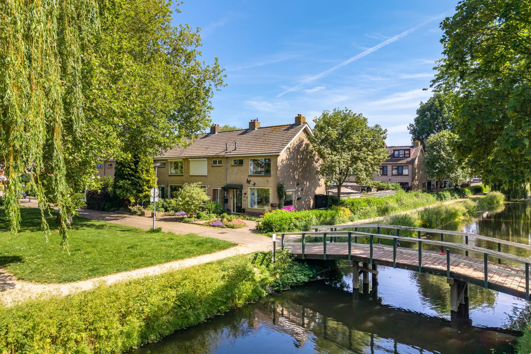 Hoekwoning Boerhaavestraat 2 in Bovenkarspel
