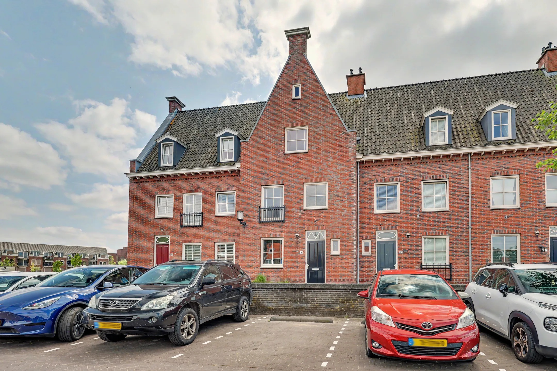 Tussenwoning Frederik Hendrik wal 91 in Geertruidenberg