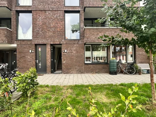 Beneden + bovenwoning Elektroweg 291 Rotterdam