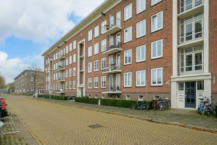 Portiekflat Graaf Hendrik III laan 131 C in Breda