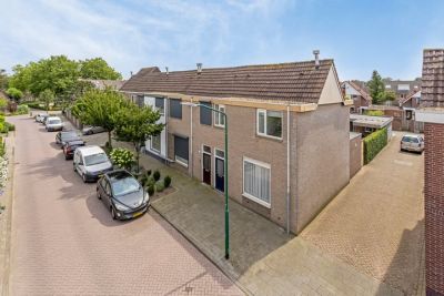 Hoekwoning Pastoor Kerstenstraat 12 in Boxmeer