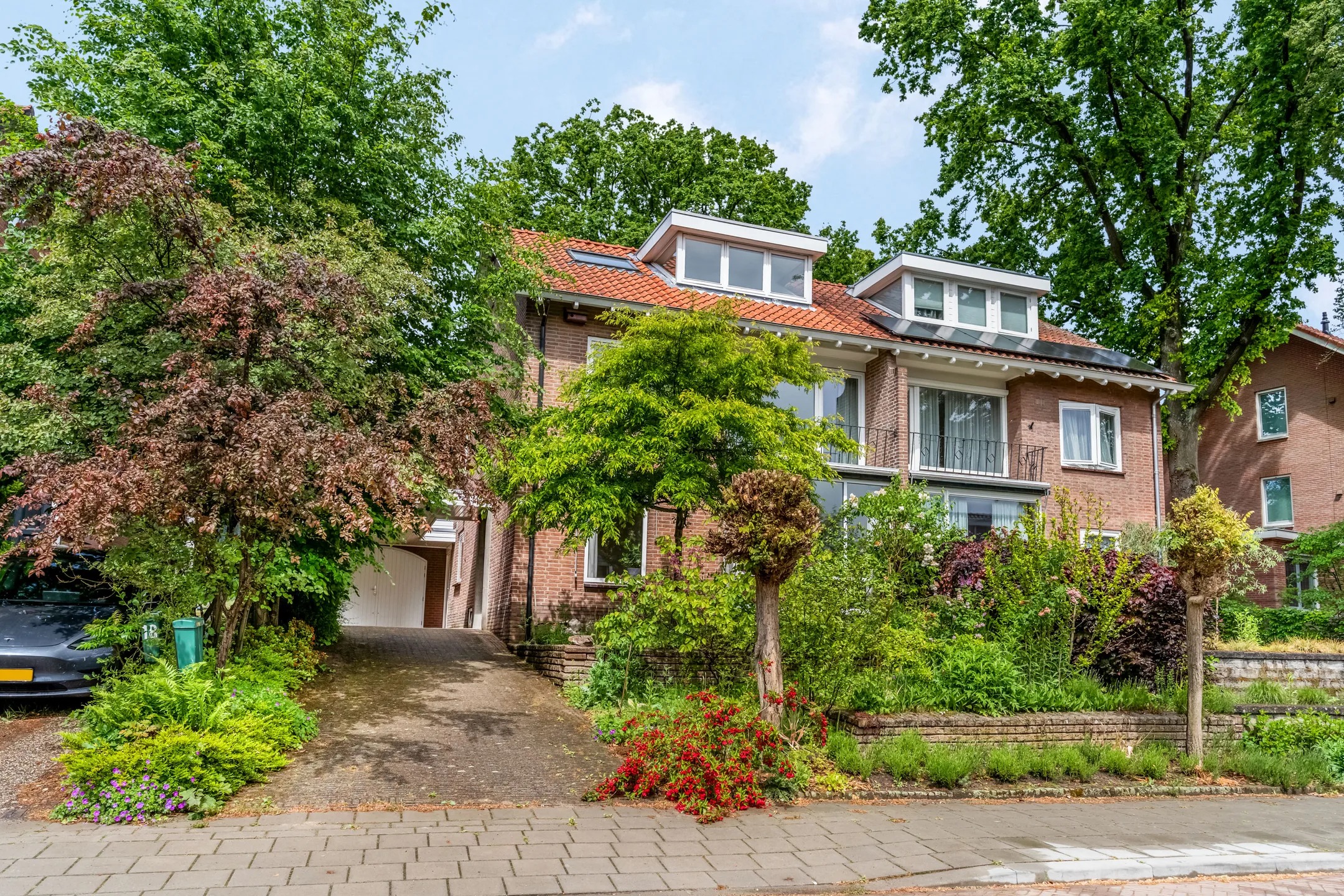 2-onder-1-kapwoning Weissenbruchstraat 16 in Arnhem