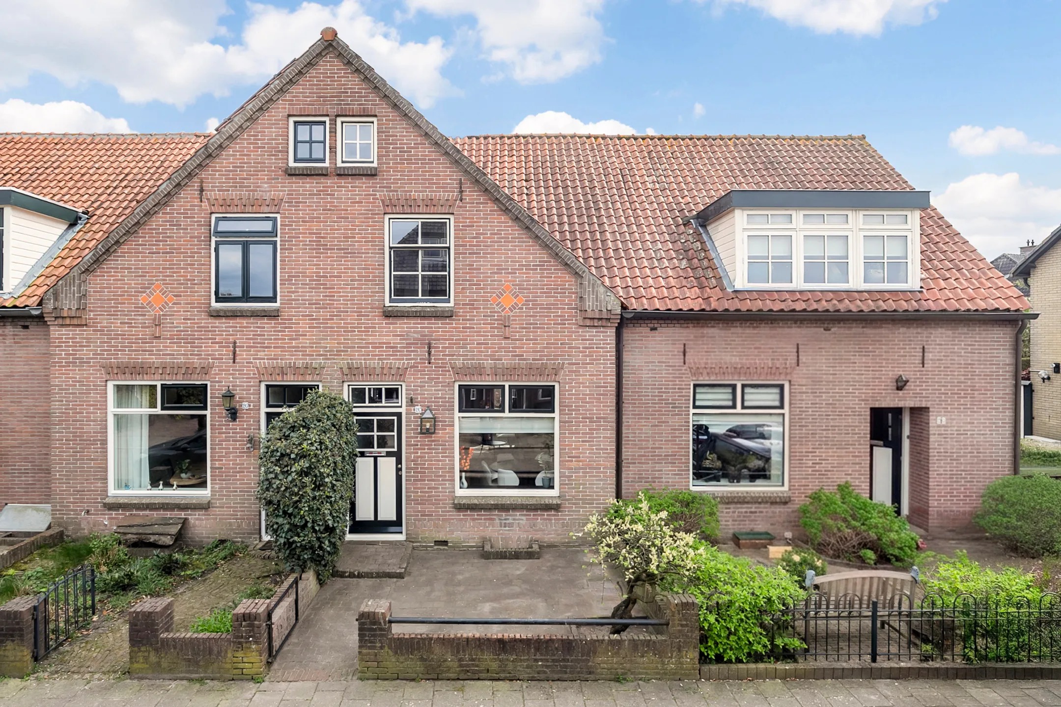 Geschakelde woning Zandvoortweg 197 in Baarn