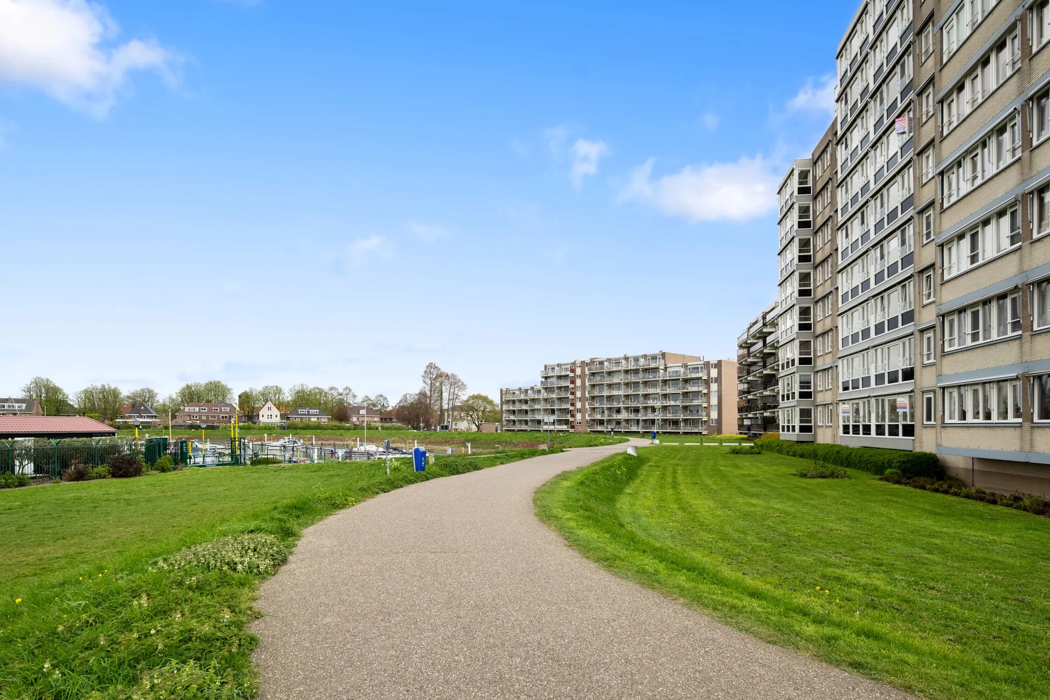 Galerijflat Pontonniersweg 123 in Papendrecht