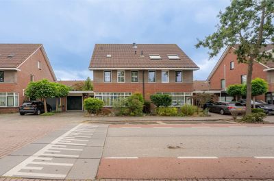 2-onder-1-kapwoning Limes 65 in Poortugaal