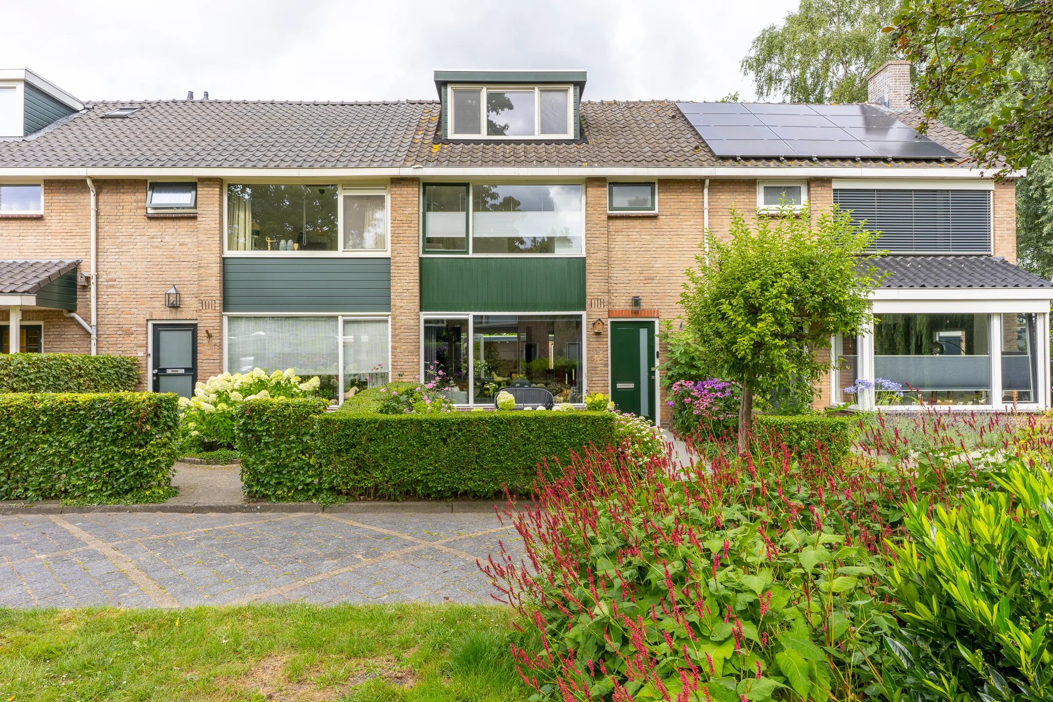 Tussenwoning Bernard van Hamstraat 14 in Vleuten