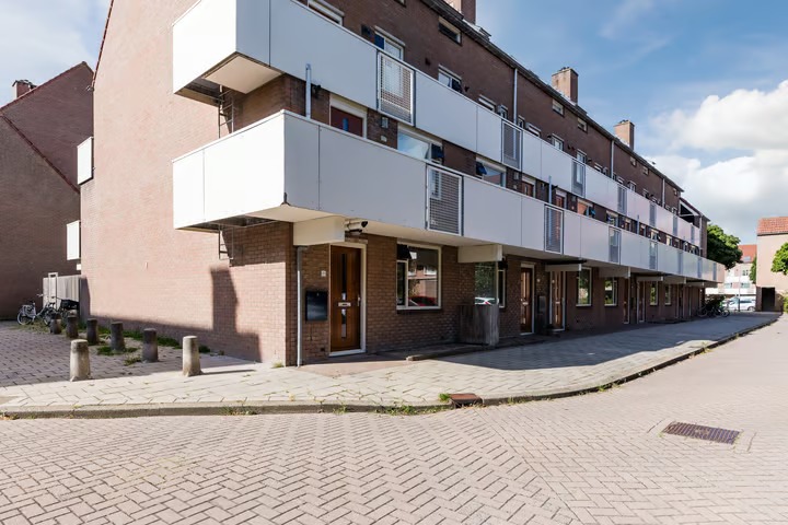 Benedenwoning Thomsonstraat 121 in Badhoevedorp