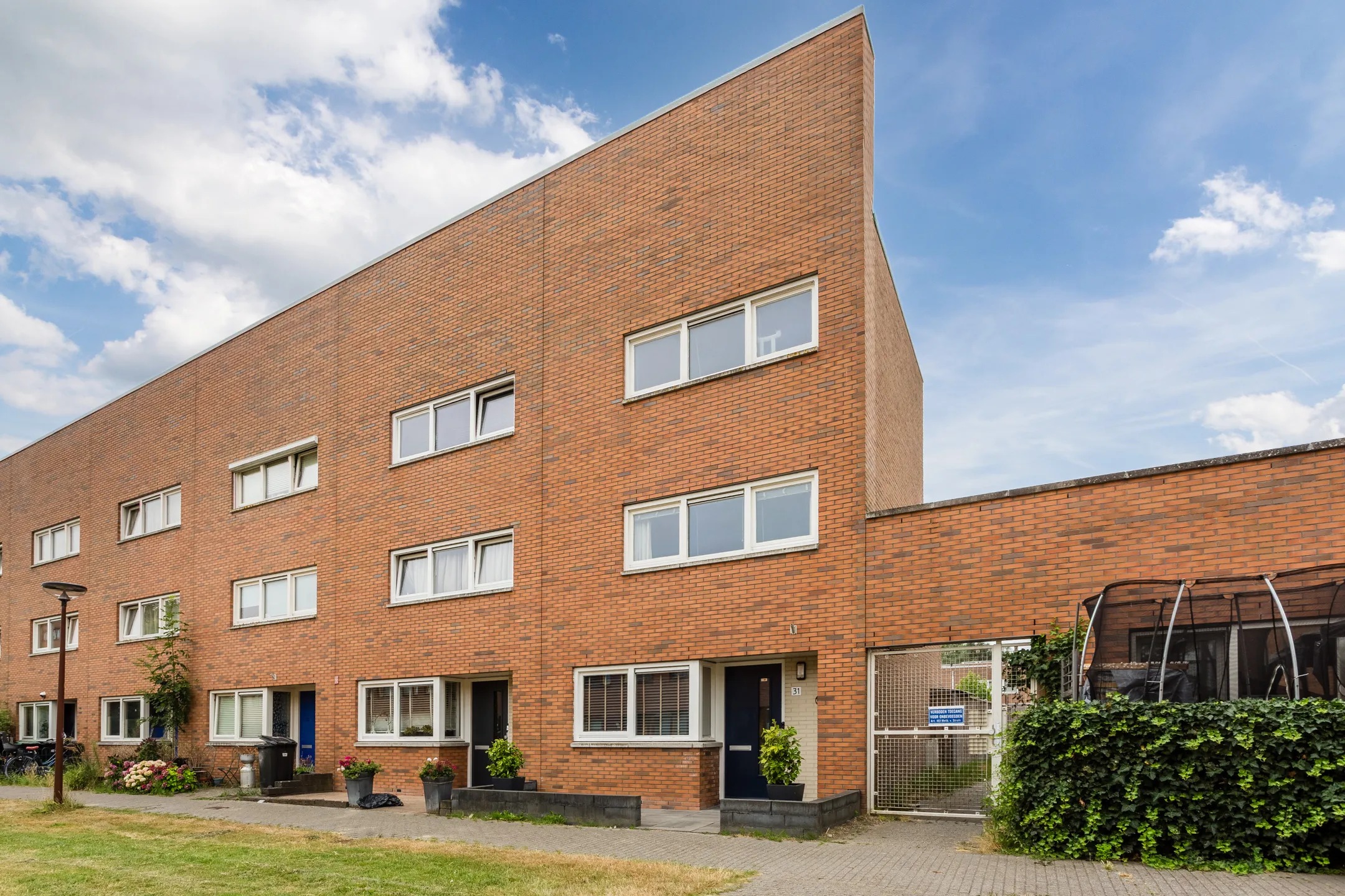 Eindwoning Medanplantsoen 31 in Almere