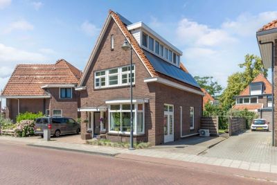 Eengezinswoning, vrijstaande woning Burgemeester Goeman Borgesiusstraat 5 in Steenwijk