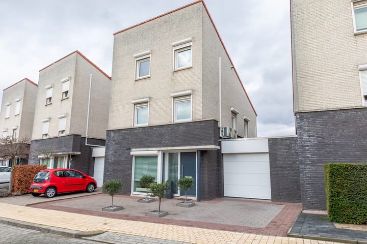 Geschakelde woning Schoutstraat 32 Kerkrade