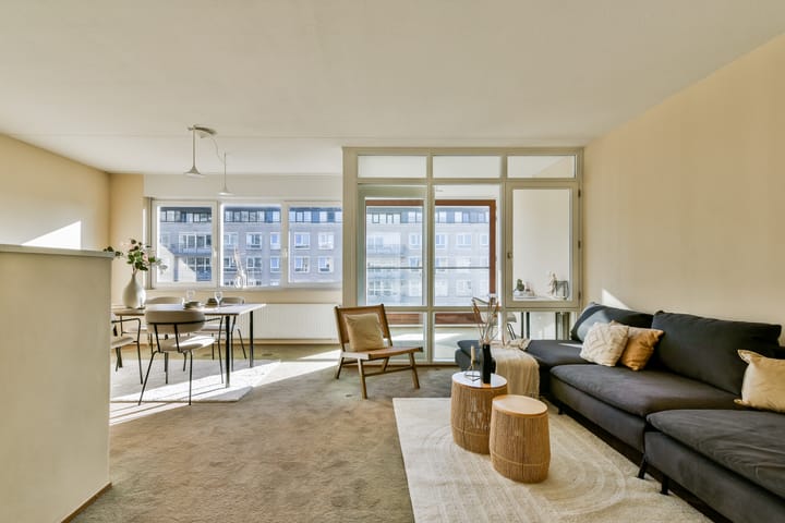 Bovenwoning (appartement) Omval 295 Amsterdam
