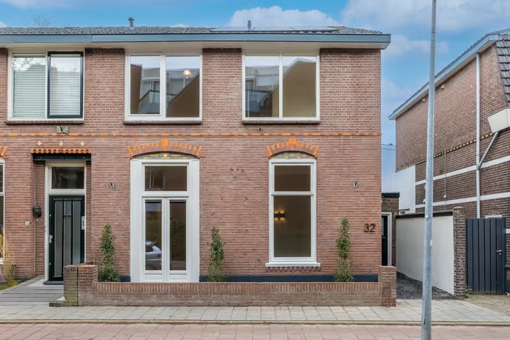 2-onder-1-kapwoning Neuweg 32 Hilversum
