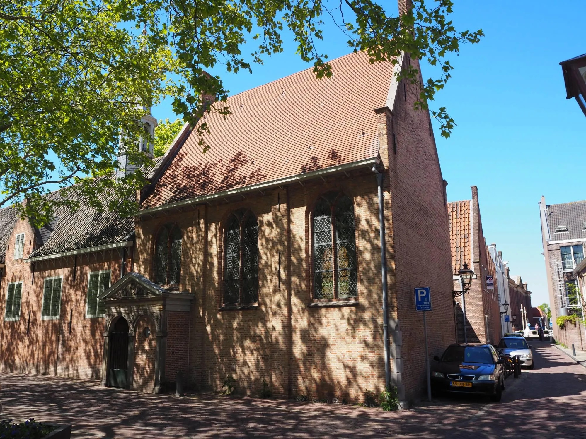 Hoekwoning Caeciliastraat 16 W in Leiden