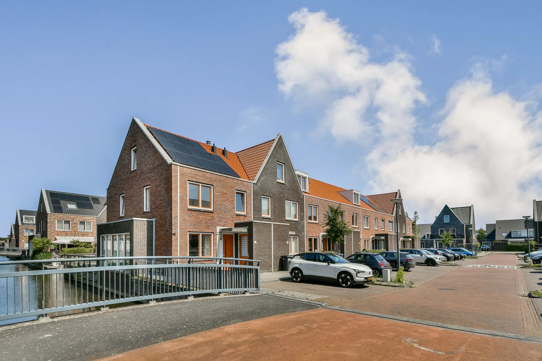 Hoekwoning Lijndraaierhof 16 in Aalsmeer