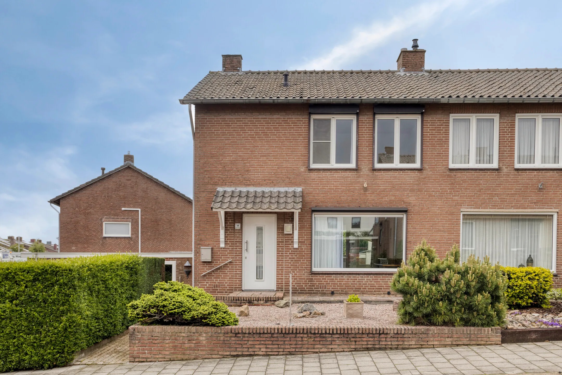 2-onder-1-kapwoning Pastoor Rohsstraat 14 in Banholt
