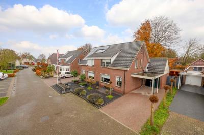 Eengezinswoning, 2-onder-1-kapwoning Hagenhof 23 in Hierden