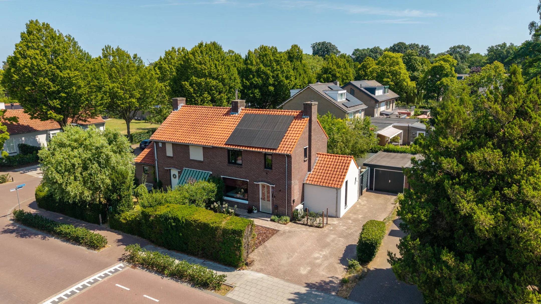 Halfvrijstaande woning Wollenbergstraat 13 in Waalre