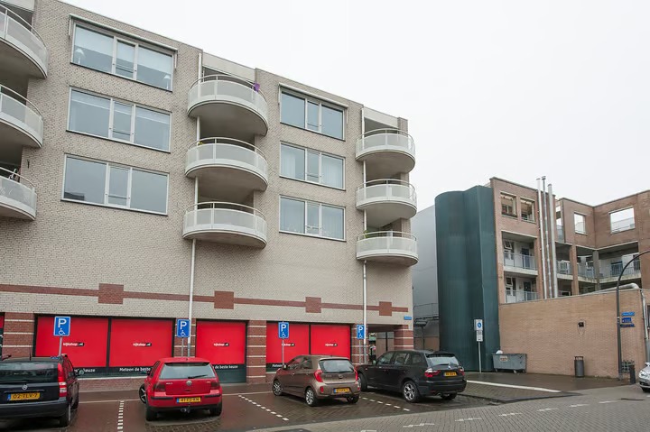 2-onder-1-kapwoning Reaalhof 96 in Lelystad