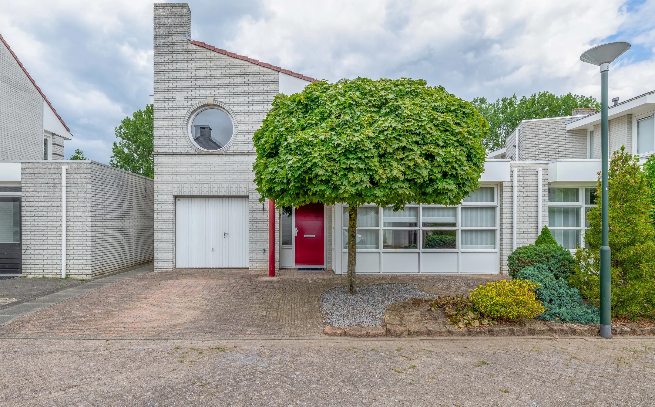 Geschakelde woning (semi-bungalow) Ina Boudierstraat 9 Schijndel