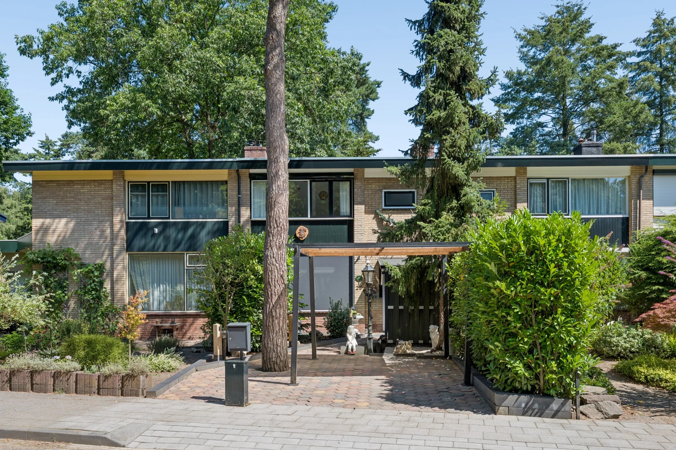 Tussenwoning Buurtscheuterlaan 23 in Ede