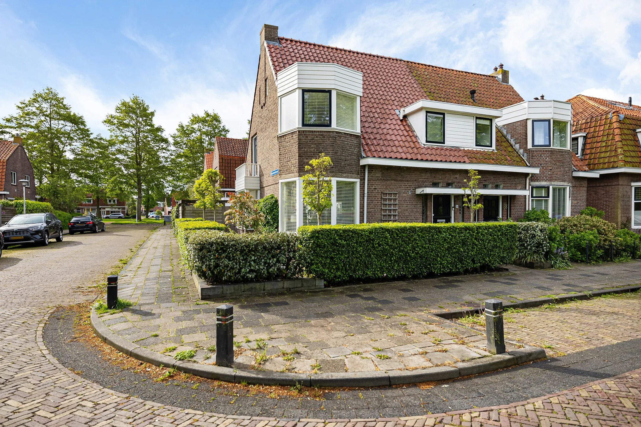 2-onder-1-kapwoning Parallelweg 39 in Sneek