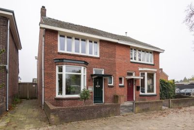 Eengezinswoning, 2-onder-1-kapwoning Wethouder Nijhuisstraat 67 in Enschede