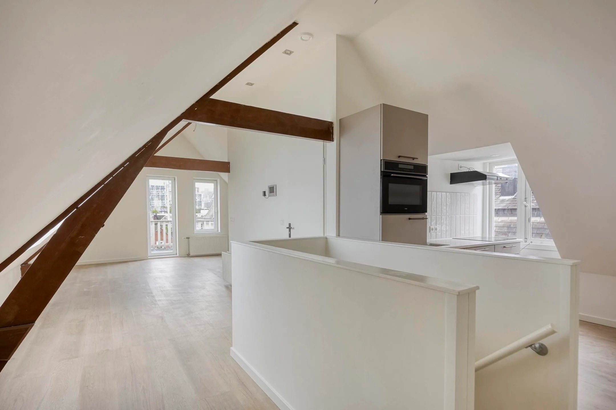 Bovenwoning Henegouwerlaan 68 A04 in Rotterdam