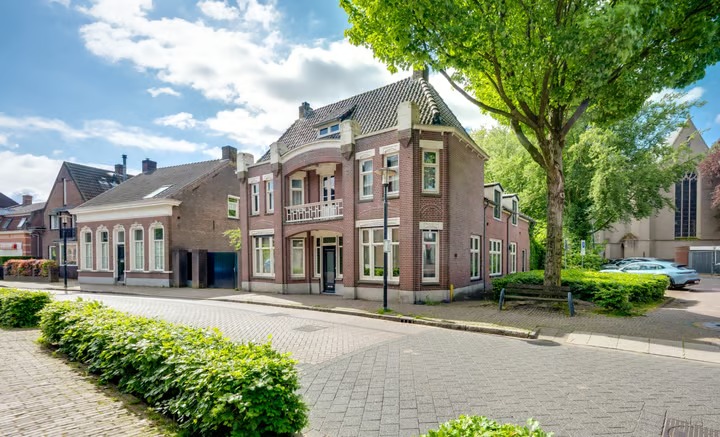 Vrijstaande woning Raadhuisstraat 23 in Gilze