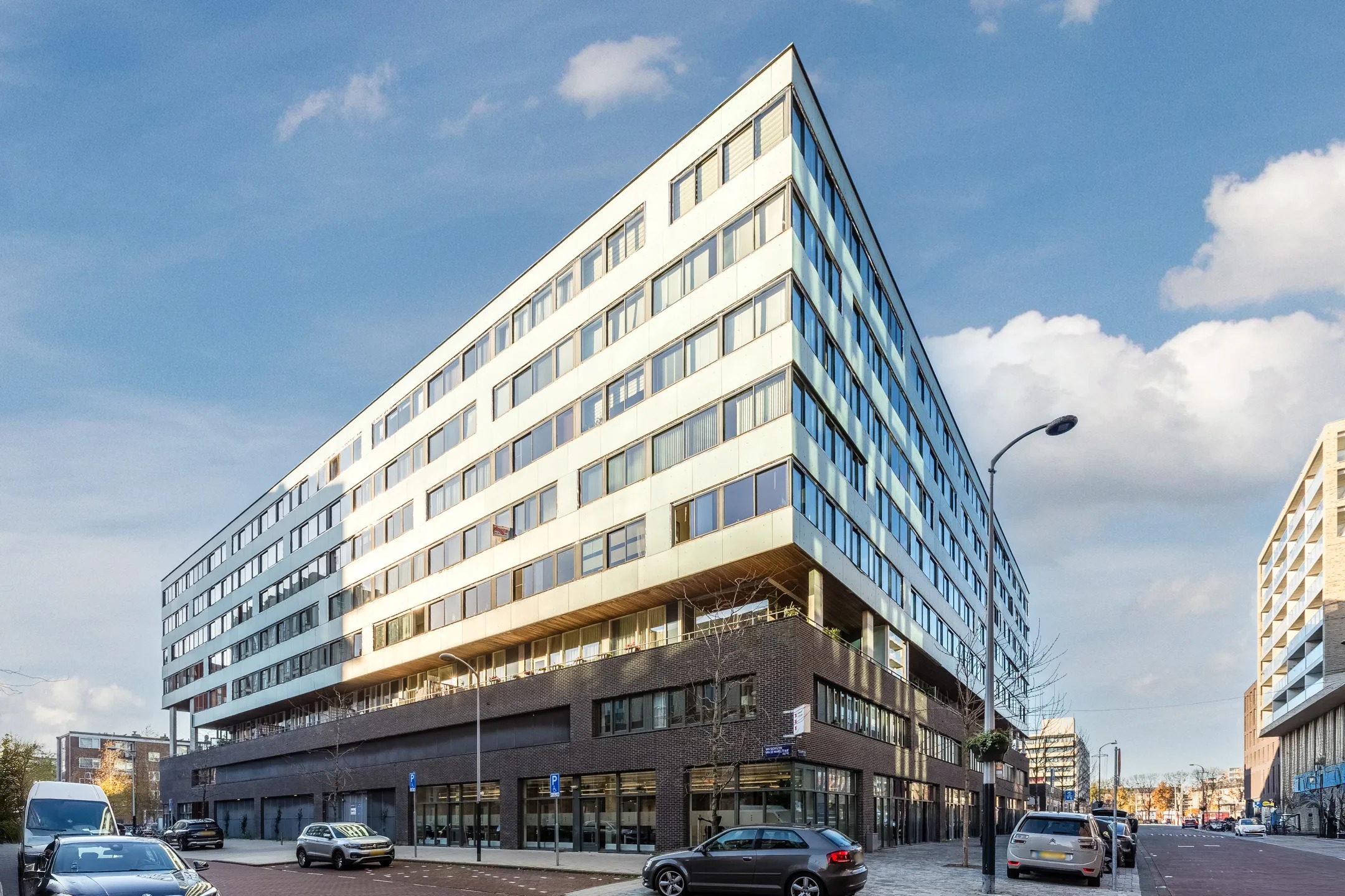Portiekflat Van Suchtelen van de Haarestraat 22 C in Amsterdam