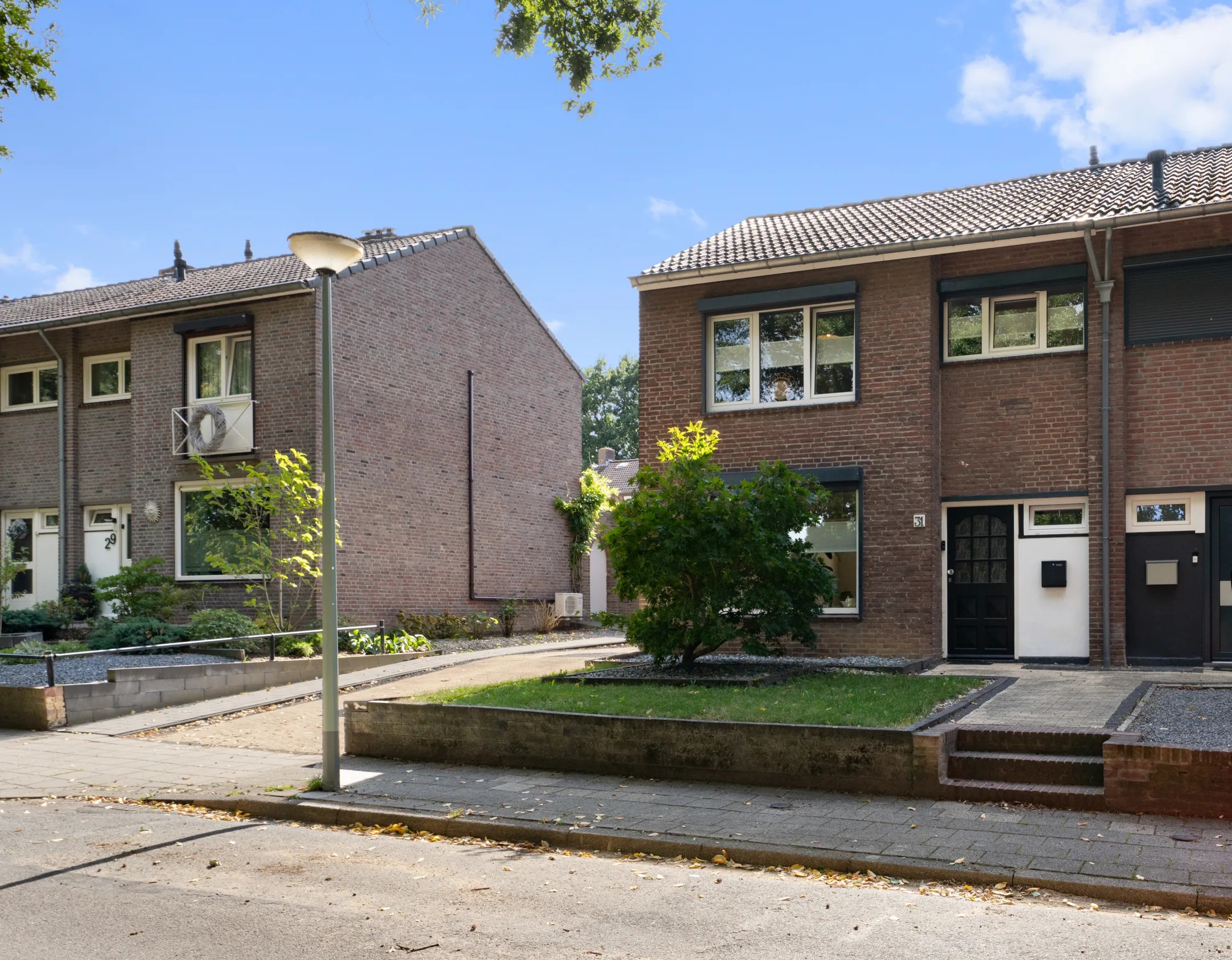 Hoekwoning Peerdendries 31 in Brunssum