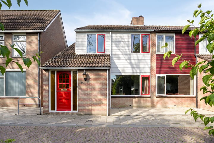 Eengezinswoning, 2-onder-1-kapwoning Smaragd 49 in Middelburg