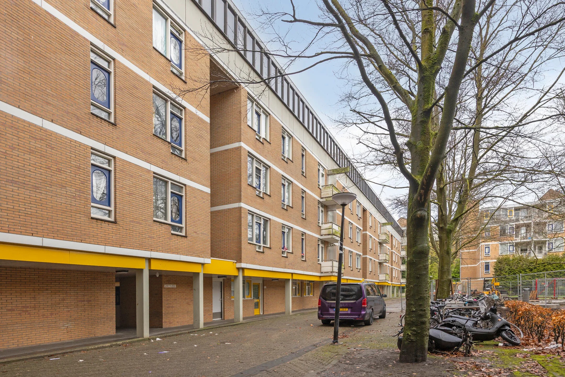 Tussenverdieping Haardstee 242 in Amsterdam
