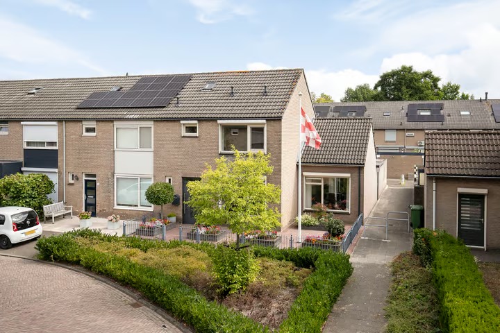 Hoekwoning Heelwijkstraat 17 in Heesch