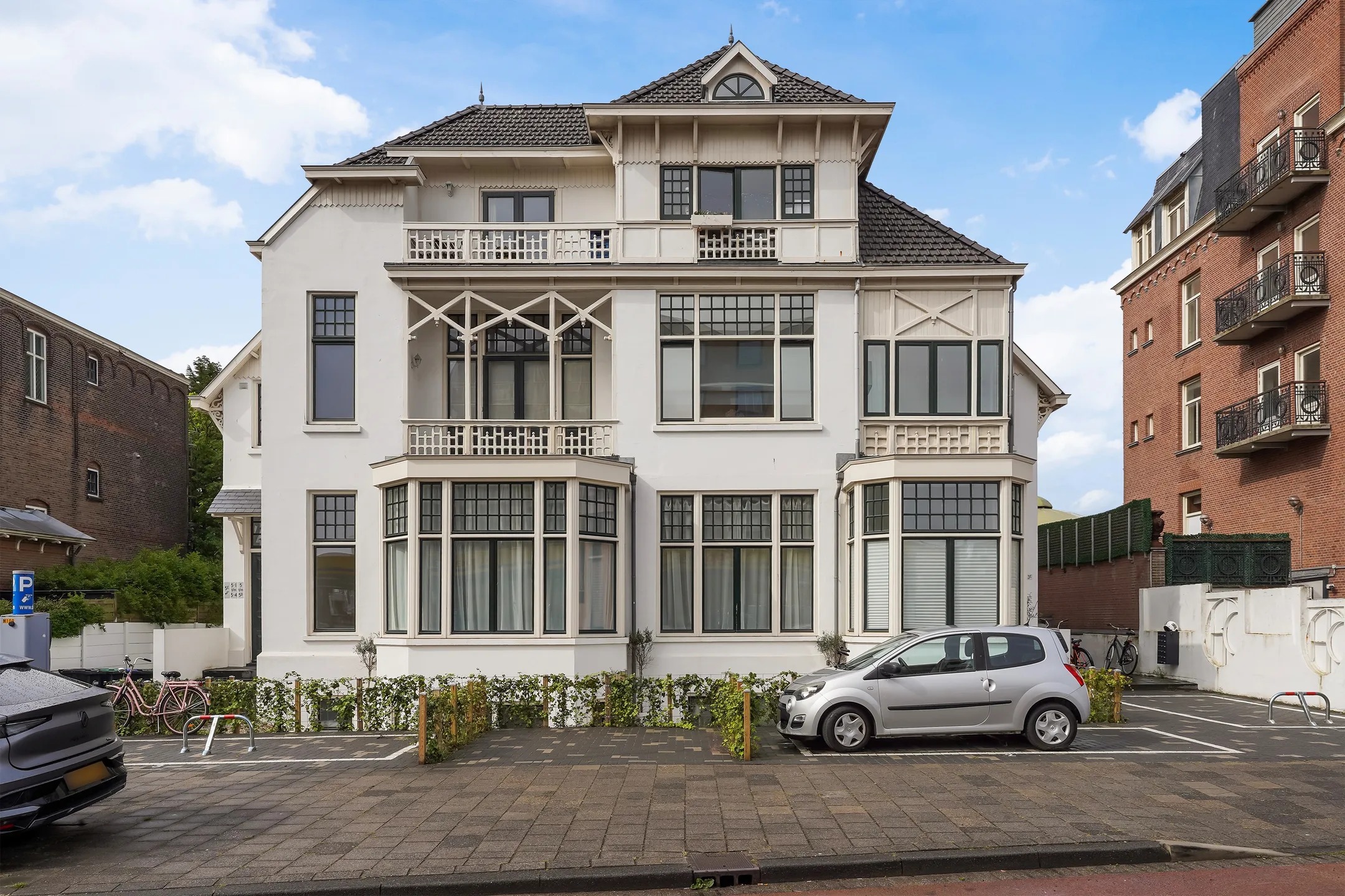 Bovenwoning Badhuisweg 3 A in Den Haag
