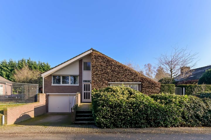 Vrijstaande woning (split-level woning) De Bisweide 34 Grubbenvorst