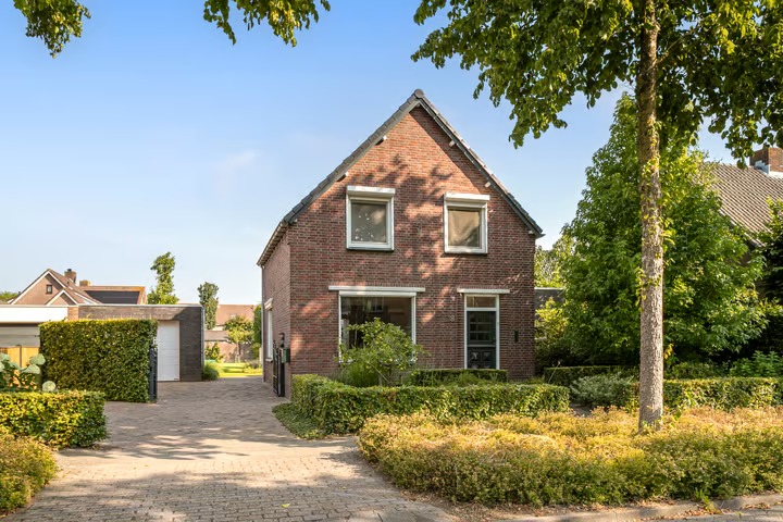 Vrijstaande woning Pastoor van Vessemstraat 18 in Klein Zundert
