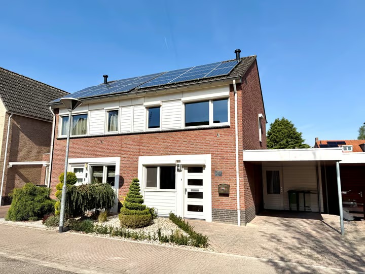 Geschakelde 2-onder-1-kapwoning (semi-bungalow) Gabriëlstraat 17 Venlo