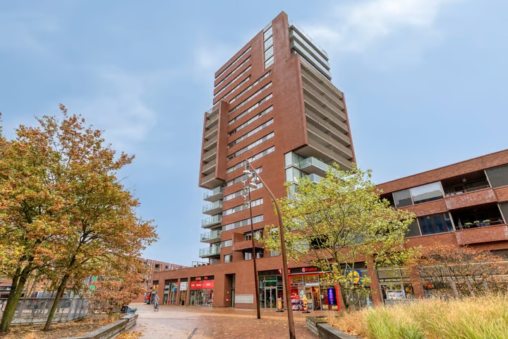 Portiekflat Meerplein 110 in Eindhoven